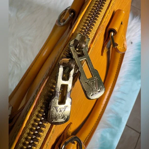 SOLD LV Alma Yellow Epi Leather Handbag - Picture 12 of 17